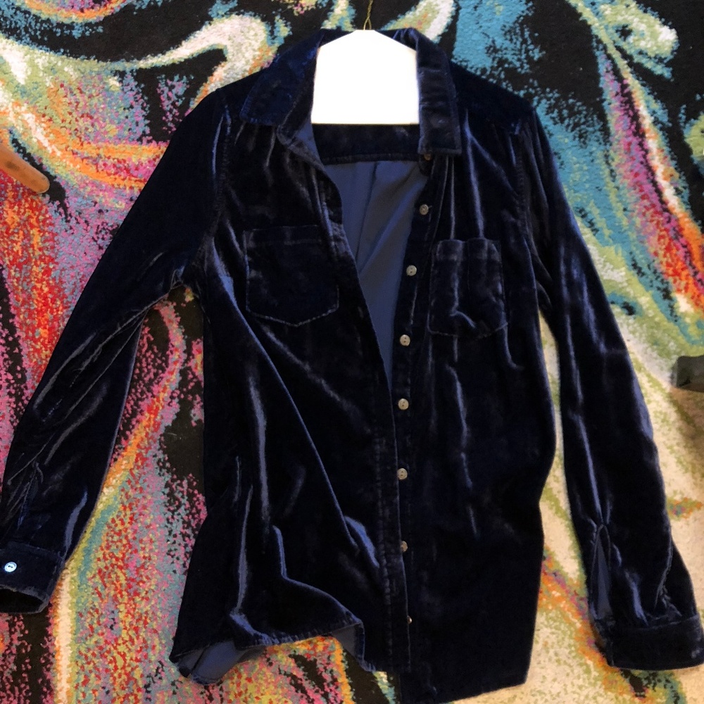 Crushed velvet button down (s)